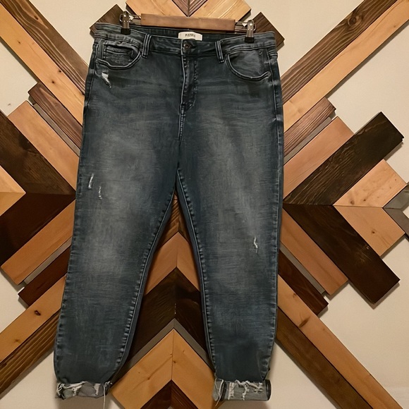 Pistola Denim High Waisted Capri size 33 - Picture 1 of 4